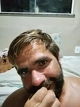 Rodrigo123hjsbdnd's Live XXX Chat