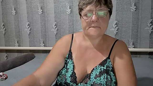 Chat XXX en directo de ElzaJewel