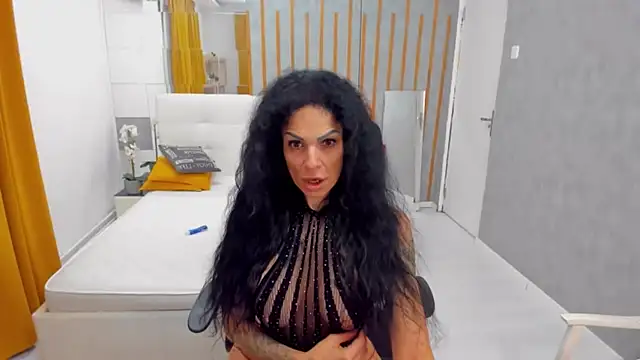 MarbellaRyder live XXX chat