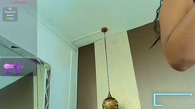 Tiifany_Baker live XXX chat
