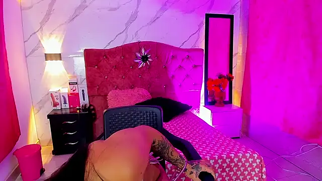 Alanna_moore – Naživo XXX chat