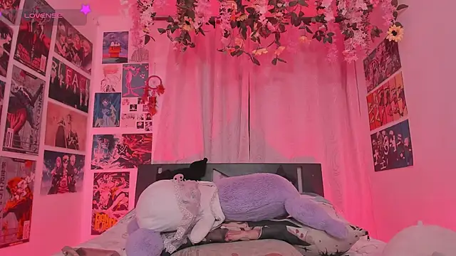 Chat XXX en directo de MissCurvyTop