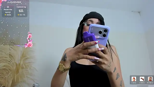 Chat XXX Live IzzyHiltton_