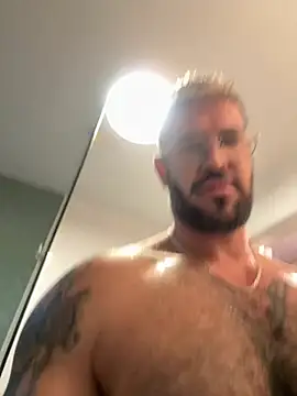 mrbighairychest Chat XXX in diretta