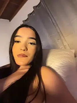 _mia_ferrer's Live XXX Chat