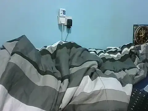Eminent_Ride's Live XXX Chat