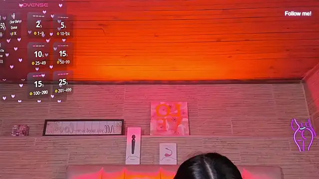 Živý XXX chat mia_devine_