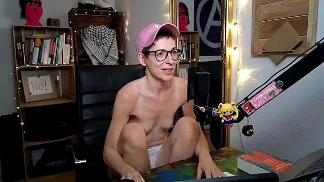 Antifistin's Live XXX Chat