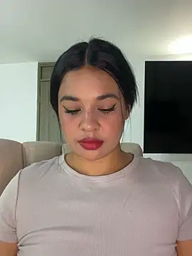 Онлайн чат XXX Aitana98_