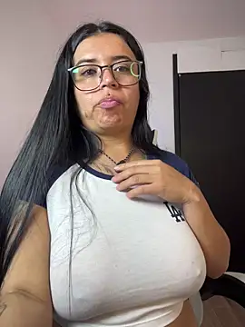 Czat XXX na żywo – Devilsweet17