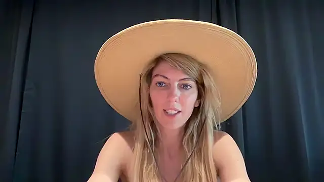 CelestialRuby's Live XXX Chat