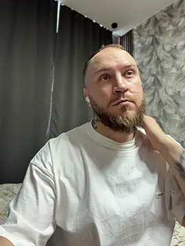 Chatroom XXX en direct de HermanFire
