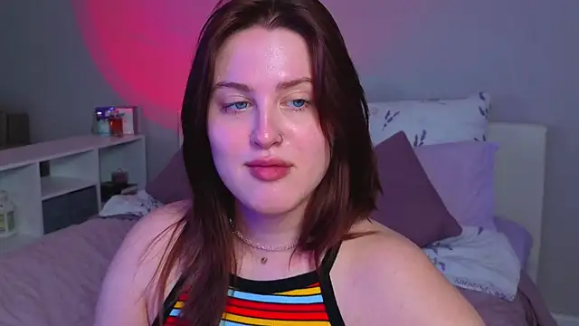Sassy_Talkin_ élő XXX-chatje