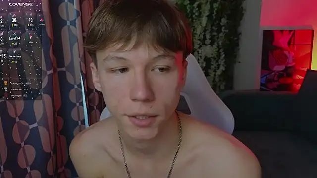 cuMte_boy live XXX chat