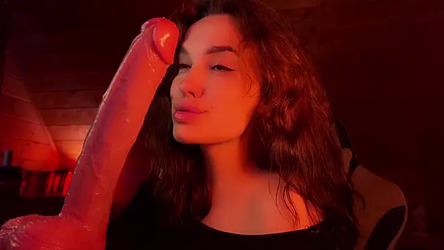 צ'אט XXX בשידור חי של Crucio
