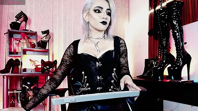 Chatroom XXX en direct de missdarklady