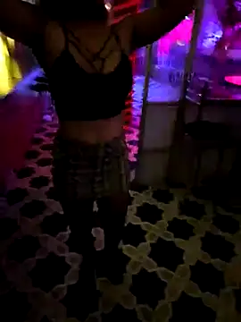 VALELUXX Chat XXX in diretta