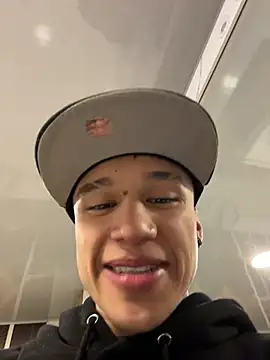 Dominik_Souza webkamerás műsora