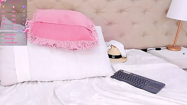 ThiiaraBrown Chat XXX in diretta