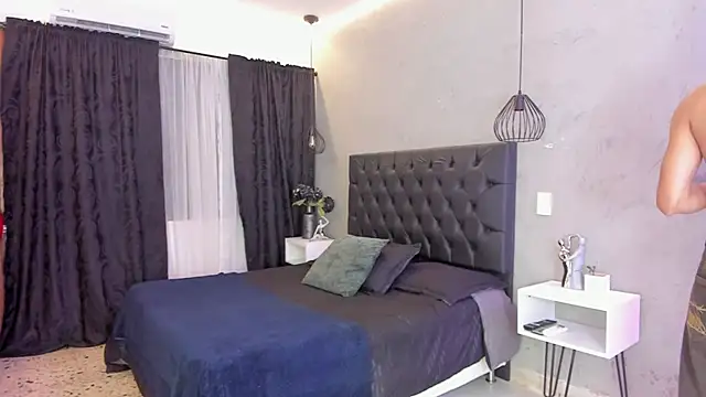 zam_noir's Live XXX Chat