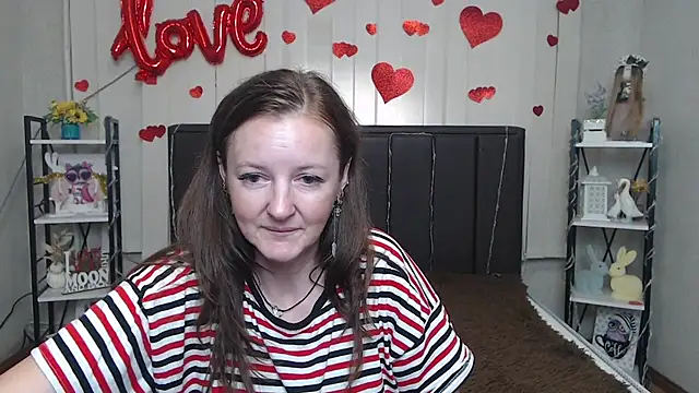 MeganPirs Chat XXX live