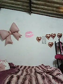 Онлайн чат XXX mileidy0106