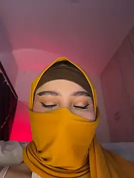 amaal_ Adlı Modelin Canlı XXX Sohbeti