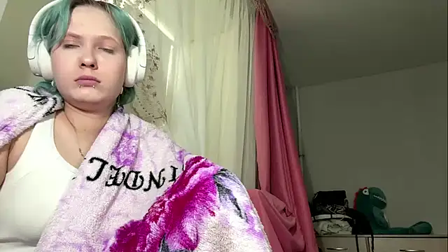 Chat +18 de CuteLilit ao vivo