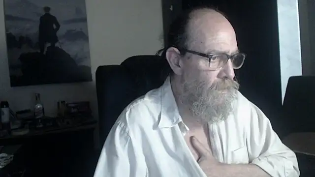 Uncle_Hottie Adlı Modelin Canlı XXX Sohbeti