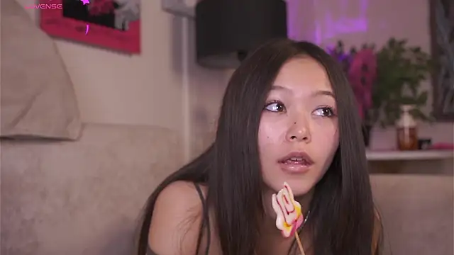 JanelBitther 라이브 XXX 채팅
