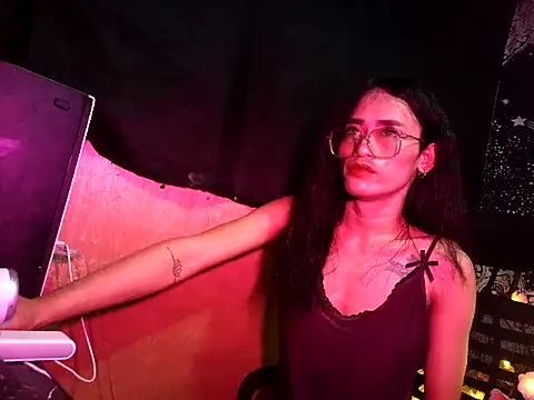 Fvckn_Mdlynn Live XXX chat