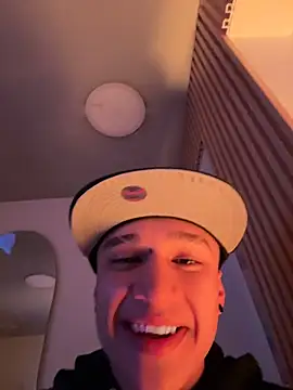 Chat XXX en directo de Dominik_Souza