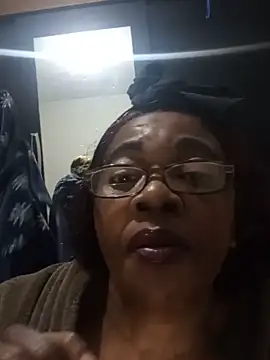 Chat +18 de zeebighips ao vivo
