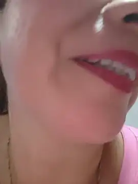 Živý XXX chat fire_mommy