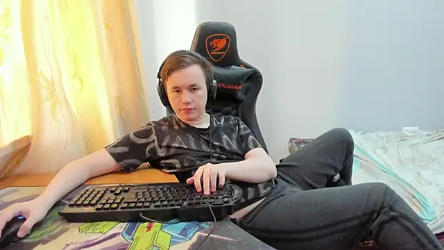 XXX chat uživo modela iliaskrislove