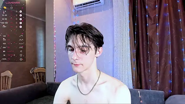Aaron_Boom Obrolan Langsung XXX