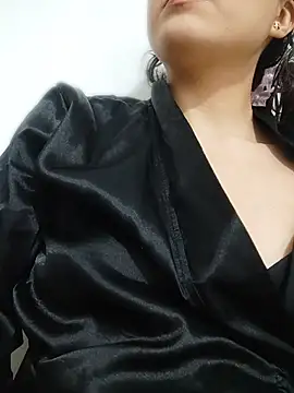 Chat +18 de Lubnna ao vivo