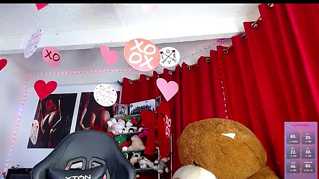 צ'אט XXX בשידור חי של Niky_777