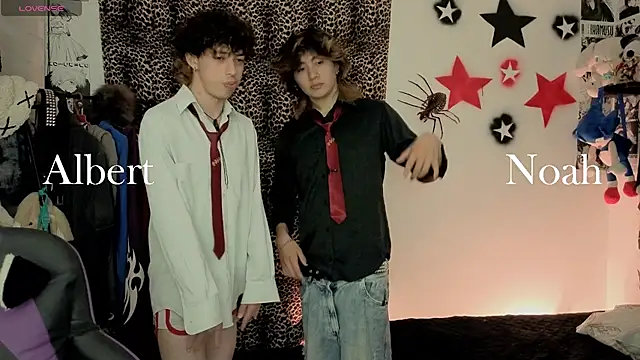 Chatroom XXX en direct de Otter_Moon