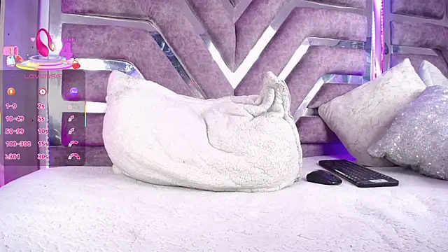 Eva__Walker 现场XXX聊天