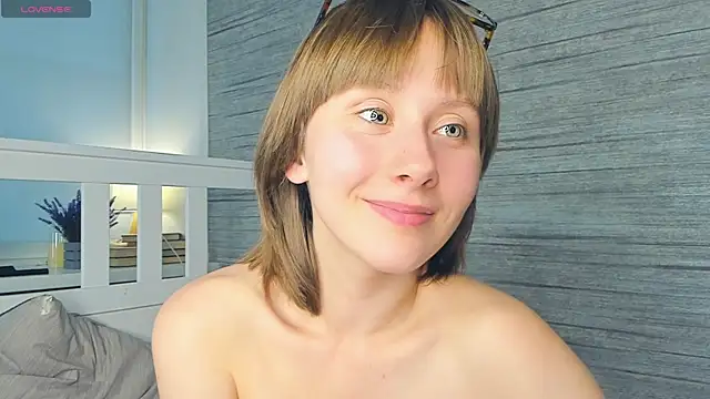 EthalBuffkin Adlı Modelin Canlı XXX Sohbeti