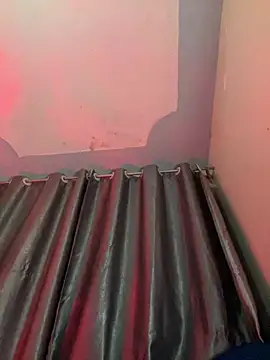_Thirteen – Naživo XXX chat