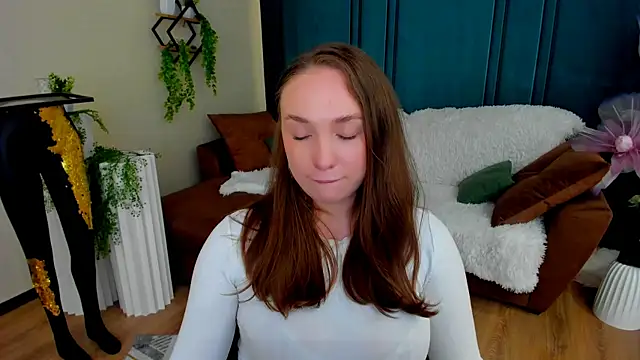 TrueReincarnation – Naživo XXX chat
