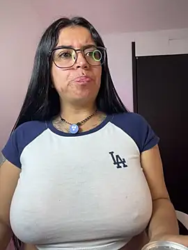 Devilsweet17 Live XXX-Chat