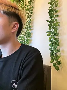 AlexanderCollman2 Live XXX Chat