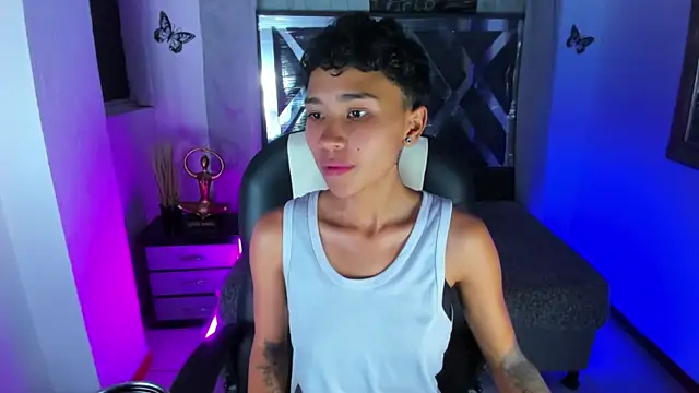 Chatroom XXX en direct de nova_sex01