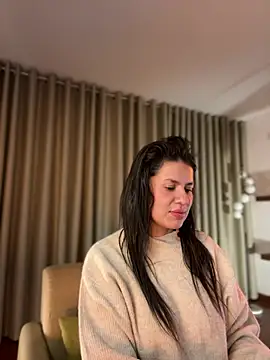 Zandrina's Live XXX Chat