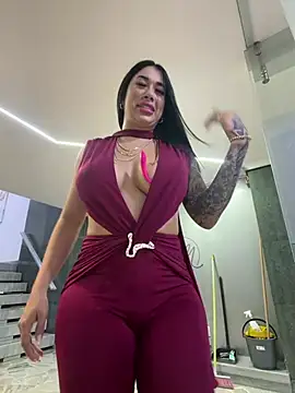 Chat +18 de kiim_taaylor ao vivo