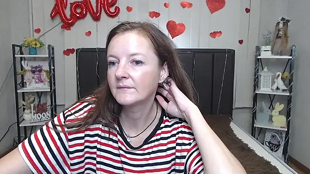 MeganPirs Chat XXX in diretta