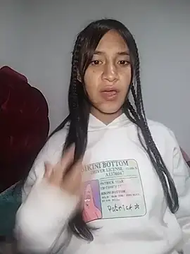 KarolaMendez Adlı Modelin Canlı XXX Sohbeti